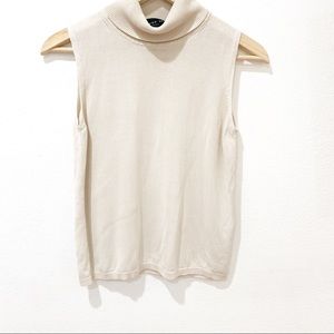 August Silk Knit Sleveeless cream blouse Small